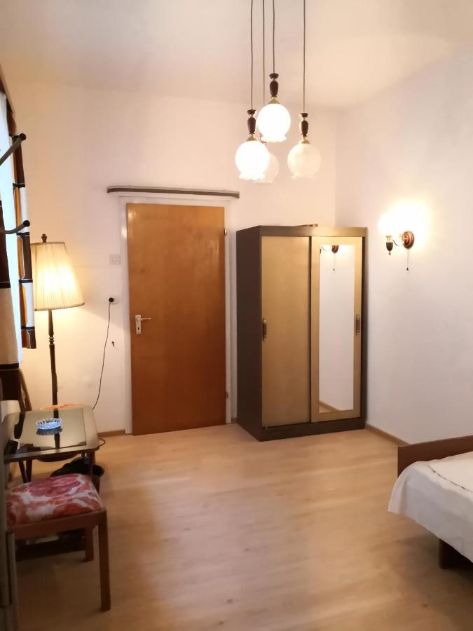 Goldner Stern Kaub Apartment ภายนอก รูปภาพ