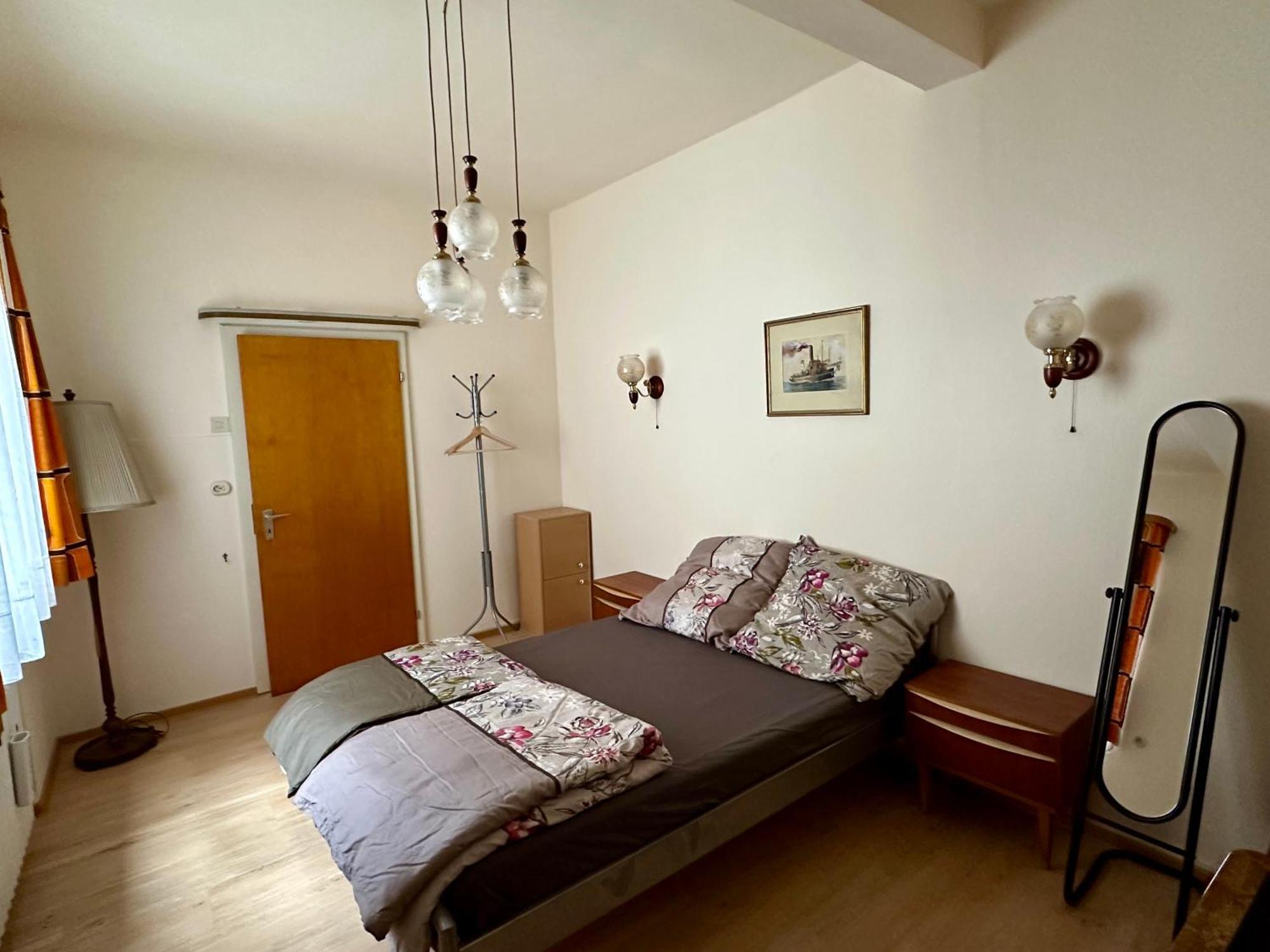 Goldner Stern Kaub Apartment ภายนอก รูปภาพ