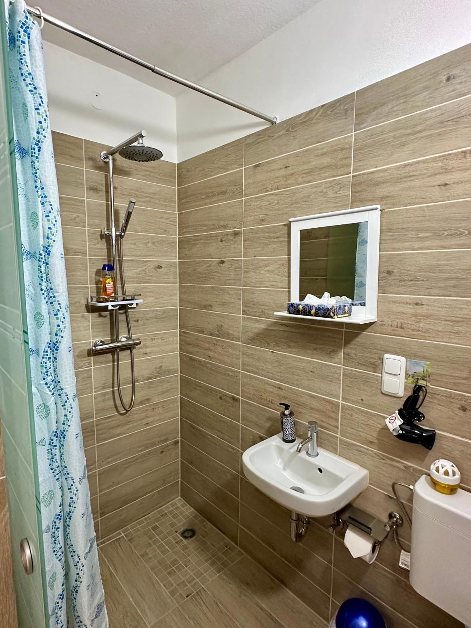 Goldner Stern Kaub Apartment ภายนอก รูปภาพ